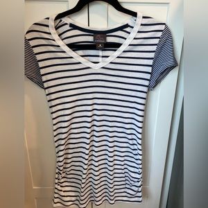Striped maternity tshirt